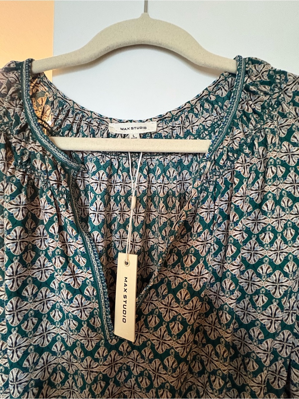 β¨ NWT Max Studio Boho Pleated Midi Dress | Tie Waist | Puff Sleeves | Size L β¨ - Picture 3 of 9
